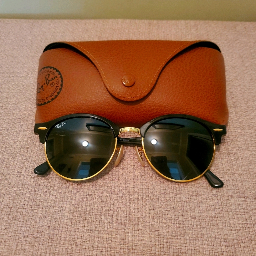 Ray-Ban - Picture 1 of 7